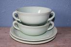 pastelgroen Villeroy & Boch vintage soep kop en schotel (2), Huis en Inrichting, Keuken | Servies, Overige stijlen, Kop(pen) en/of Schotel(s)