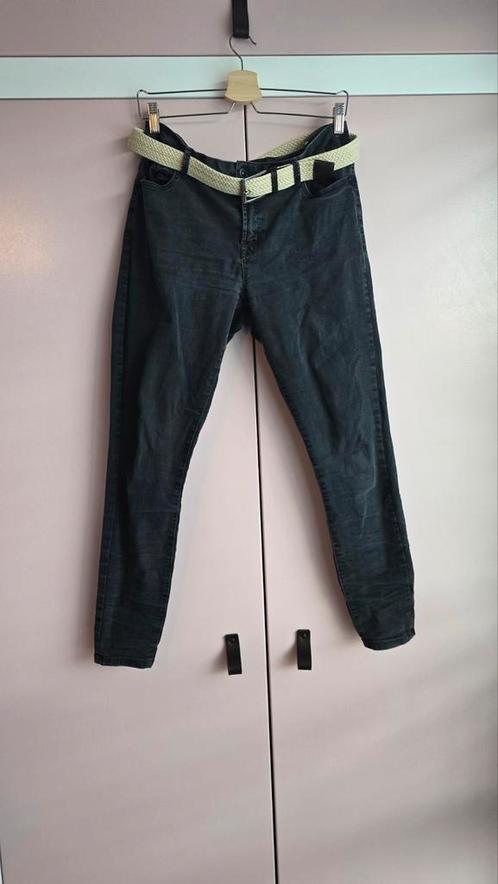 JDY antracieten dames jeans XL/32, Kleding | Dames, Spijkerbroeken en Jeans, Zo goed als nieuw, W30 - W32 (confectie 38/40), Grijs