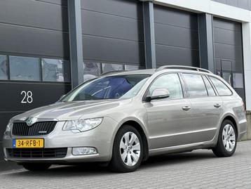 Skoda Superb 1.6 TDI Greenline Leer Clima (bj 2011) beschikbaar voor biedingen