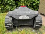 Robomow RC304u grasrobot, Gebruikt, Robomow, Ophalen of Verzenden, Met regensensor