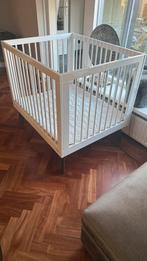 Kidsmill box sixties wit / walnoot, Kinderen en Baby's, Boxen, Ophalen, Rechthoekig, In hoogte verstelbaar