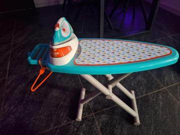 Te koop smoby strijkplank  beschikbaar voor biedingen
