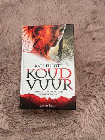 Koud Vuur - Kate Elliott - Fantasy beschikbaar voor biedingen