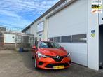 Renault Clio 1.0 TCe Zen NIEUWSTAAT LAGE KM STAND MET FABRIE, Voorwielaandrijving, Gebruikt, Overige kleuren, Origineel Nederlands