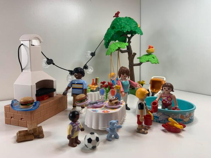 Playmobil 9272  Familiefeest met barbecue (compleet met doos, Kinderen en Baby's, Speelgoed | Playmobil, Gebruikt, Complete set