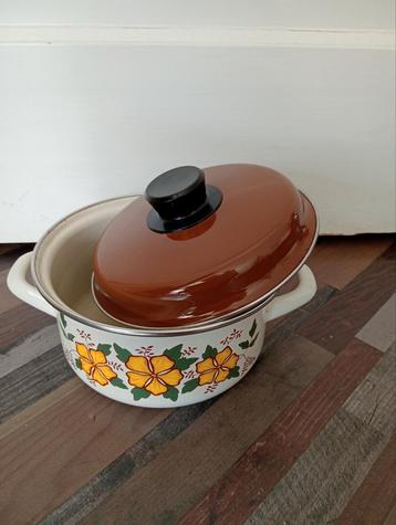 Vintage Emaille Pan met Bloemen beschikbaar voor biedingen