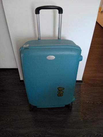 Blauwe Reiskoffer 70L met Wieltjes beschikbaar voor biedingen