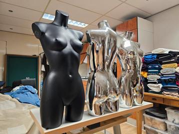 Paspop/ lingerie mannequin zwart en zilver beschikbaar voor biedingen