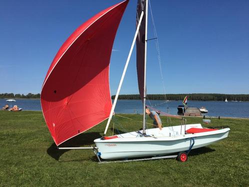 Open zeilboot Laser Bahia Gennakker, Watersport en Boten, Open zeilboten, Gebruikt, Laser, 3 tot 6 meter, Polyester, Geen motor