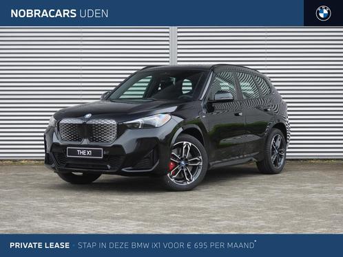 BMW iX1 eDrive20 M Sport / Sportstoelen / Adaptieve LED / M, Auto's, BMW, Bedrijf, Te koop, iX1, Achteruitrijcamera, Alarm, Bochtverlichting