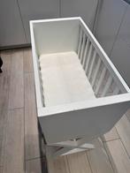 Gratis Mooie babywieg / babybed, Kinderen en Baby's, Babywiegjes en Ledikanten, Ophalen, Gebruikt, Wieg