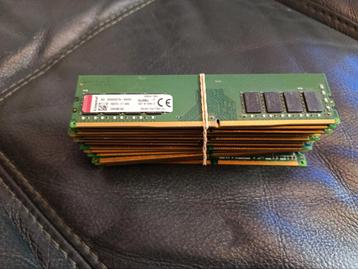 16 stuks ram ddr en ddr2 beschikbaar voor biedingen