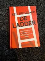 De Ladder - Ben Tiggelaar, Ophalen of Verzenden, Zo goed als nieuw