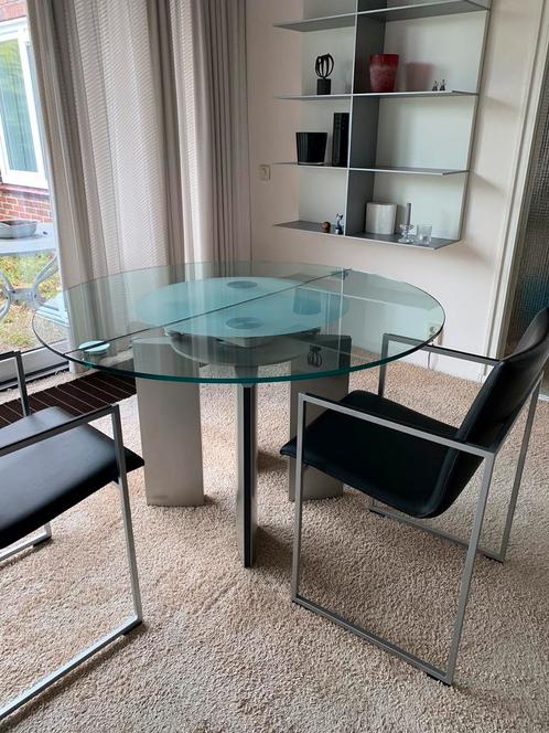 Glazen eettafel van Ronald Schmitt -uitschuifbaar-, Huis en Inrichting, Tafels | Eettafels, Zo goed als nieuw, 100 tot 150 cm