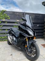 Honda forza 750 - topstaat 2022, Motoren, Motoren | Honda, 745 cc, Particulier, Meer dan 35 kW, 2 cilinders