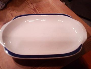 Mooie Antieke serveer brood schaal Boch 32/20 cm 4 hoog
Voor beschikbaar voor biedingen