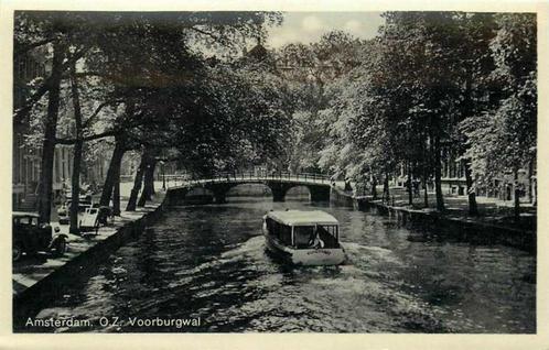 (377-031-031) Amsterdam O.Z. Voorburgwal, Verzamelen, Ansichtkaarten | Nederland, Noord-Holland, Verzenden