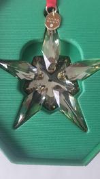 Swarovski 2025 Kesrtster Ornament Goud. Kristallijn Shop., Verzamelen, Swarovski, Swarovski@.com, Verzenden, Wattens, Nieuw