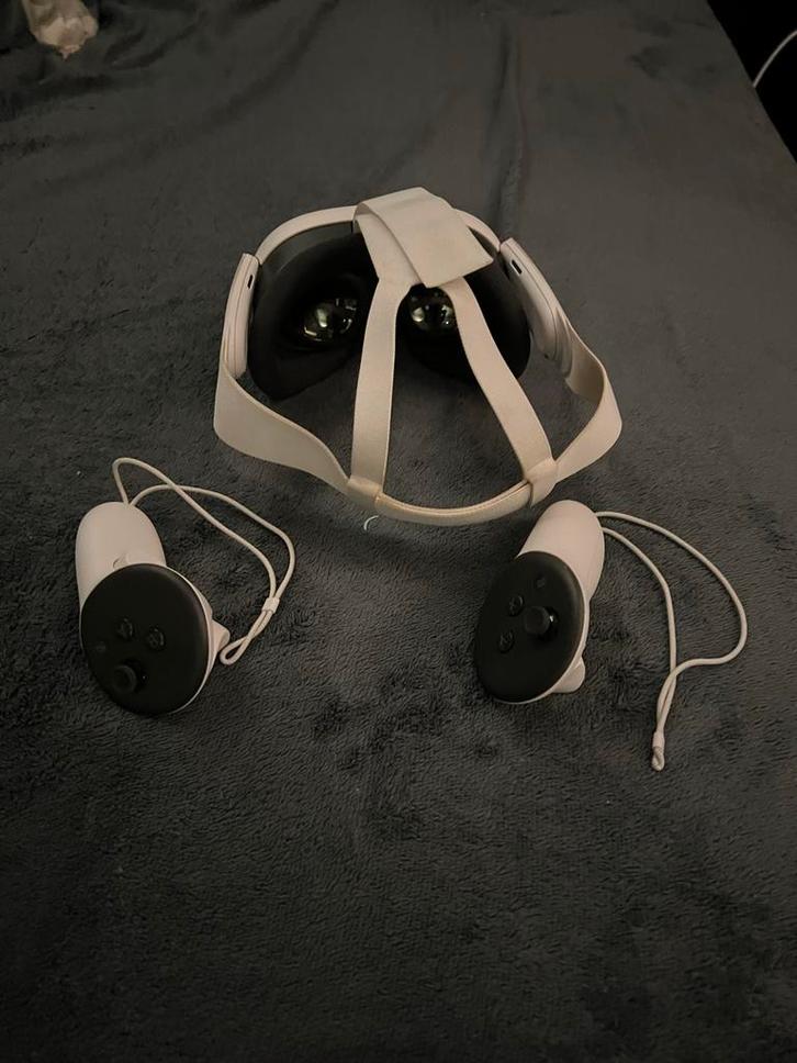 Meta Quest 3 - Goede staat, Spelcomputers en Games, Virtual Reality, Zo goed als nieuw, Pc, VR-bril, Ophalen of Verzenden
