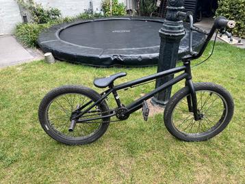 Stunt BMX zwart beschikbaar voor biedingen