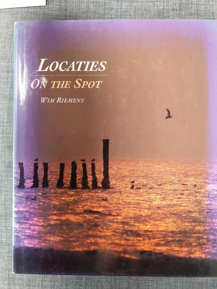 locaties on the spot Wim Riemens, Boeken, Kunst en Cultuur | Fotografie en Design, Gelezen, Techniek, Ophalen of Verzenden