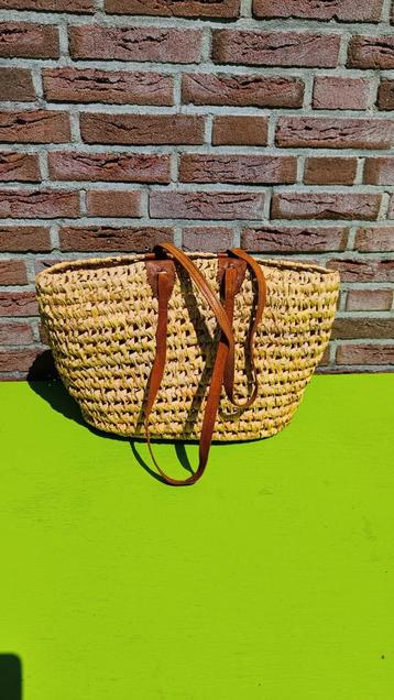 Tas met leren handvatten, leuk voor de picknick of strand! beschikbaar voor biedingen
