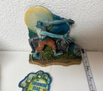 Nieuw: sierelement zombie glow in dark! 5€ beschikbaar voor biedingen