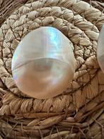 Antieke Parelmoer Oorbellen - 5 cm, Overige materialen, Wit, Ophalen of Verzenden, Hangers