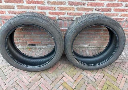 2x Continental EcoContact 6, 235/45R20 V XL., Auto diversen, Auto-accessoires, Gebruikt, Ophalen of Verzenden