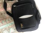 nieuwe zwarte laptop tas met voorvak rits sluiting, Ophalen of Verzenden, 17 inch of meer, Nieuw, Schoudertas