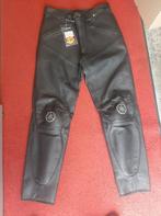 Dainese Yamaha motorbroek 50 en 54 nieuw motor broek € 99,00, Motoren, Dainese, Pascalstraat 6 1704 RD Heerhugowaard, Broek | leer