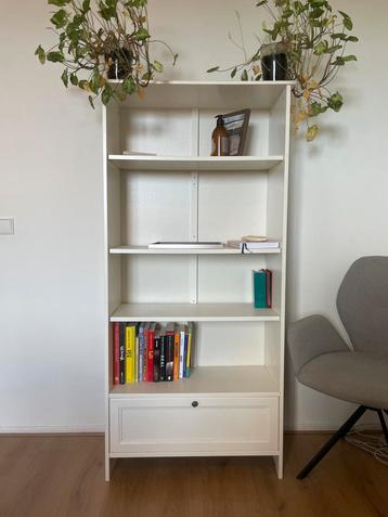 IKEA Boekenkast met Lade