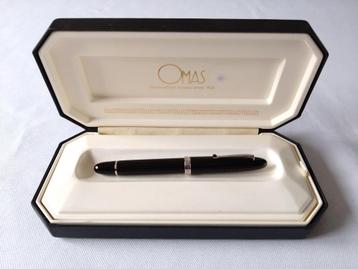 Omas Ogiva Guilloché 18K/750 wit gouden M-Nib beschikbaar voor biedingen