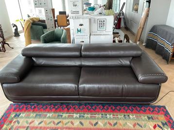 Divani leren 3 zits bank met poef beschikbaar voor biedingen