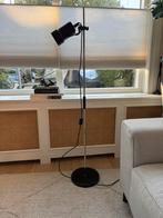 Vintage vloerlamp spot space age, Huis en Inrichting, Lampen | Vloerlampen, Ophalen of Verzenden, Gebruikt, Metaal, 150 tot 200 cm