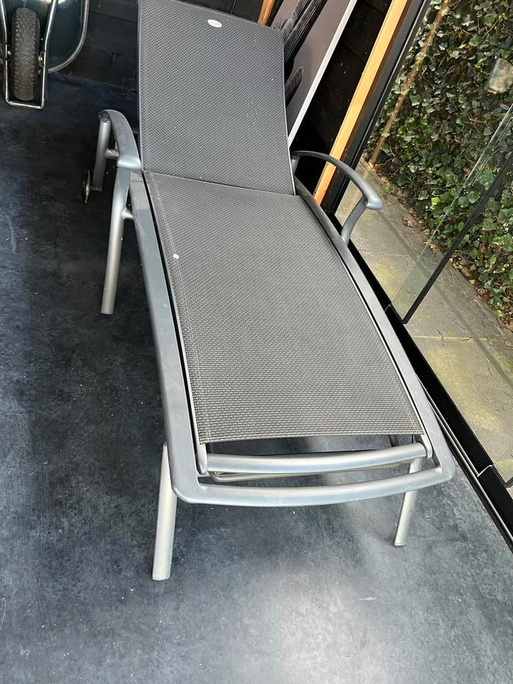 Hartman Ligbed - Verstelbaar & Verrijdbaar, Tuin en Terras, Ligbedden, Gebruikt, Aluminium, Verrijdbaar, Ophalen