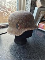 Duitse Helm Bodemvondst WOII, Verzamelen, Ophalen of Verzenden, Overige soorten, Duitsland, Helm of Baret