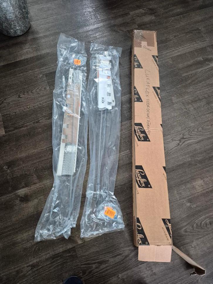 luxaflex nieuw in verpakking megaview wit, Huis en Inrichting, Stoffering | Gordijnen en Lamellen, Nieuw, 150 tot 200 cm, 50 tot 100 cm