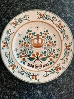 Wandbord ter ere van 25 jaar Koningin Wilhelmina, Ophalen