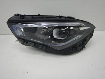 Mercedes-Benz CLA-Klasse A118 LED High performance Koplamp l beschikbaar voor biedingen