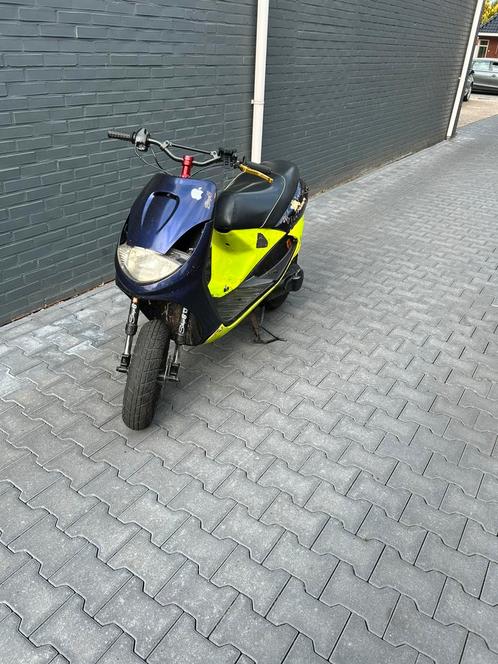 Peugeot vivacity 70cc, Fietsen en Brommers, Brommers | Peugeot, Gebruikt, Overige modellen, Ophalen