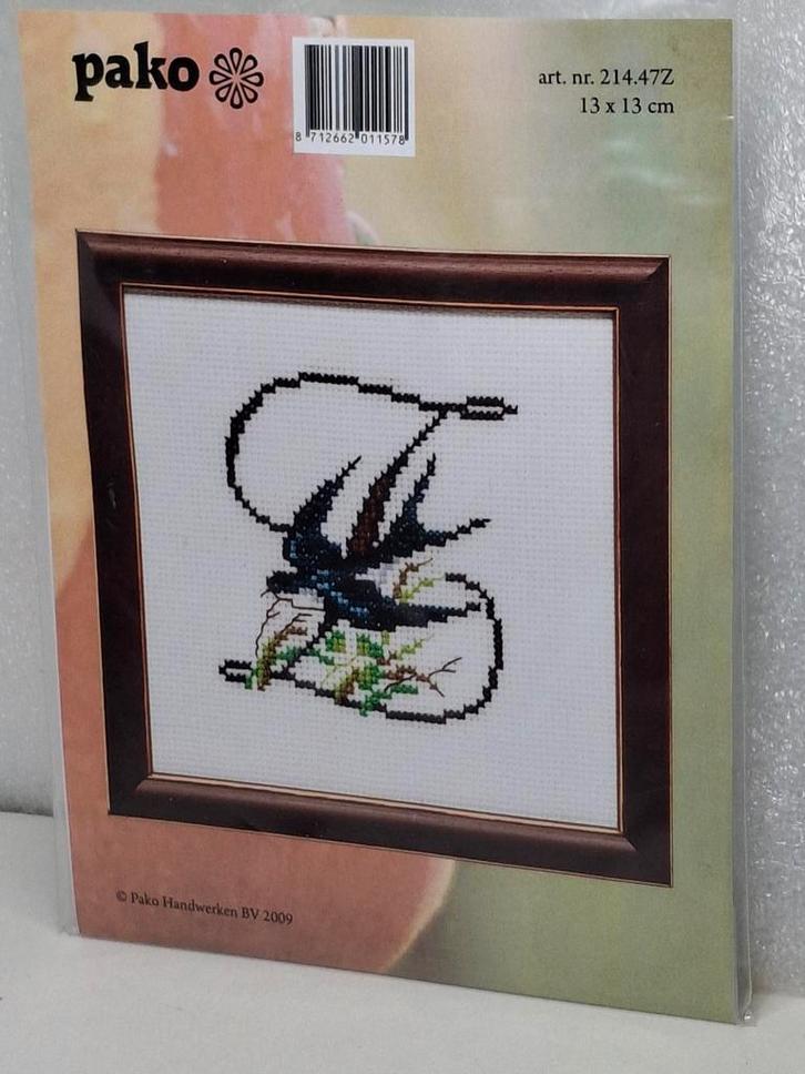 Pako Borduurpakket Zwaluw 13x13 cm - Nieuw!, Hobby en Vrije tijd, Borduren en Borduurmachines, Ophalen of Verzenden