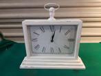 klok wit van hout, romijnse cijfers, Ophalen of Verzenden, 'T Olde Gre-j, Info@toldegrej.nl, Endepoelstraat 20f Didam