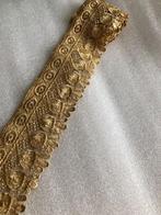 Broderie - 7.5 cm breed x 472 cm lengte - mosterd geel, Hobby en Vrije tijd, Naaien en Fournituren, Ophalen of Verzenden, Zo goed als nieuw