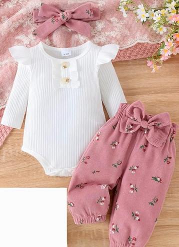 Nieuw baby meisjes kleding 0 tot 3 maand beschikbaar voor biedingen