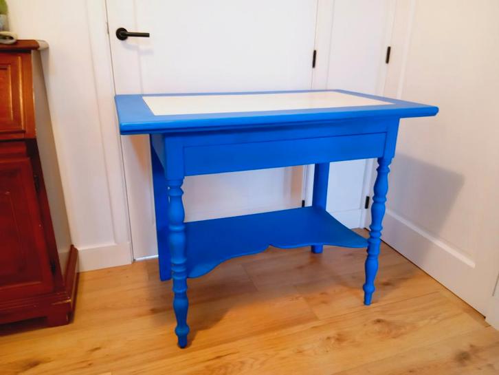 Blauwe commode met marmer. Te verhogen tot 90 cm, Kinderen en Baby's, Kinderkamer | Commodes en Kasten, Gebruikt, Commode, 90 tot 105 cm