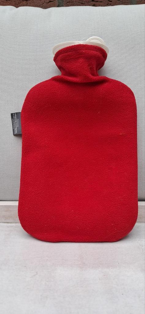 Rode Fashy Warmwaterkruik met Fleece Hoes, Huis en Inrichting, Woonaccessoires | Overige, Zo goed als nieuw, Ophalen of Verzenden
