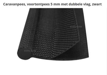 caravanpees met dubbele vlag zwart beschikbaar voor biedingen