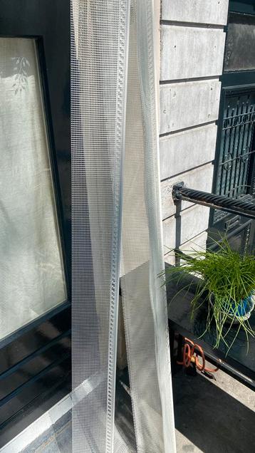 4x Pvc Hoekprofiel met weefsel voor stuck beschikbaar voor biedingen