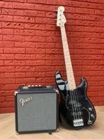 Squier Affinity Precision Bass + Fender Rumble 15 versterker, Muziek en Instrumenten, Snaarinstrumenten | Gitaren | Bas, Ophalen